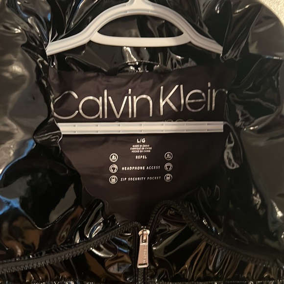 Calvin Klein Performance Black Vest - Picture 2 of 5